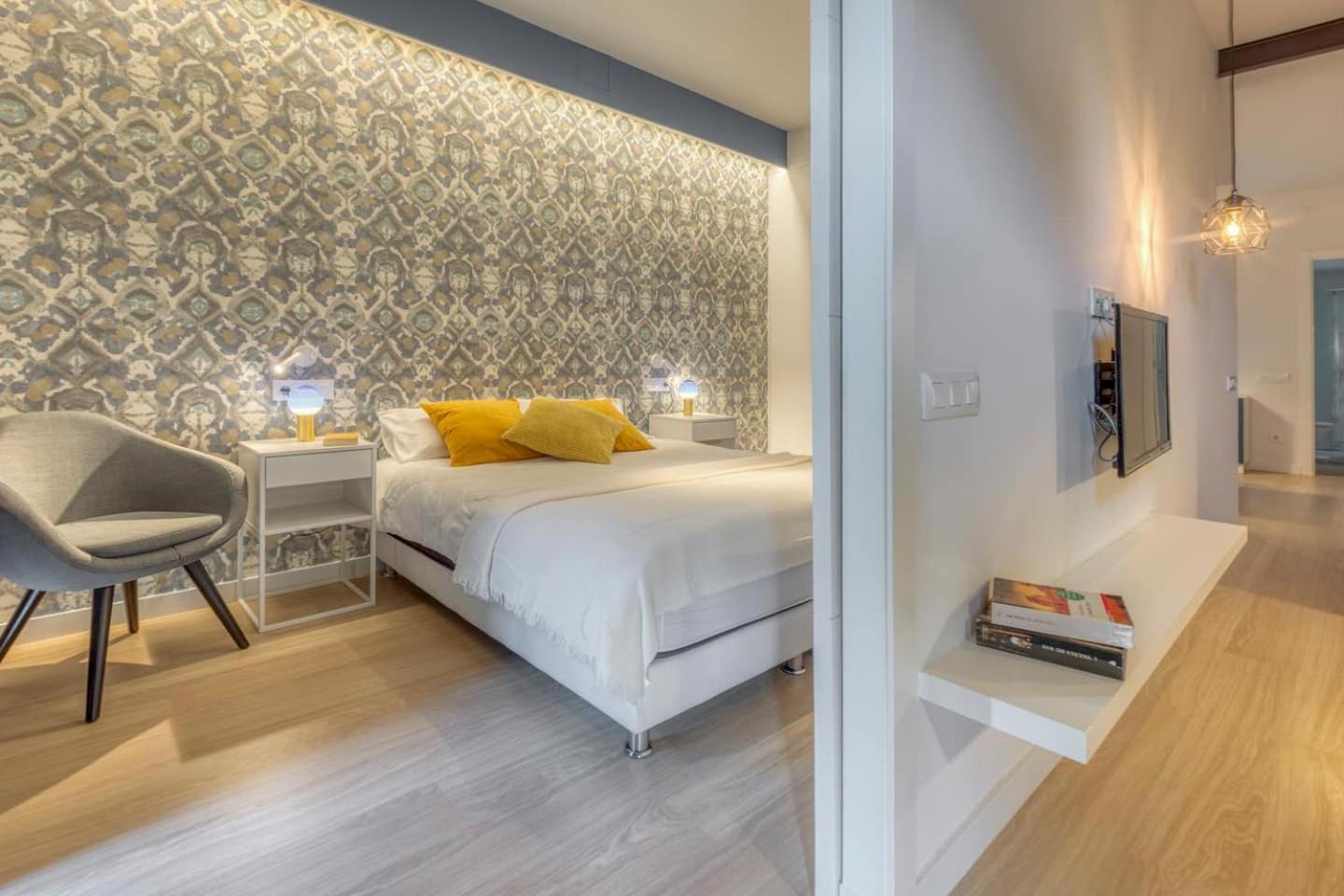 Stay U-Nique Apartments Rambla Catalunya III Барселона Экстерьер фото